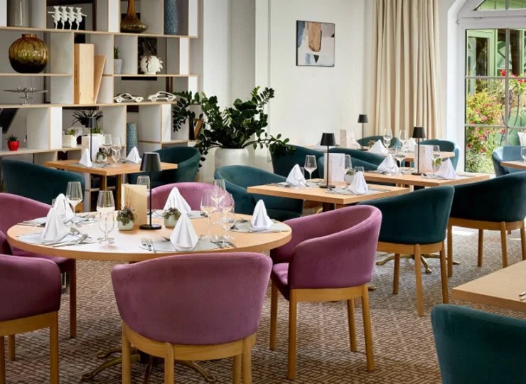 W tym alpejskim hotelu mieści się restauracja, która stawia na zdrową kuchnię