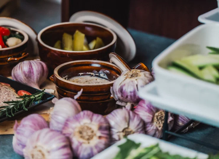 Zazwyczaj jest podawane w formie bufetu