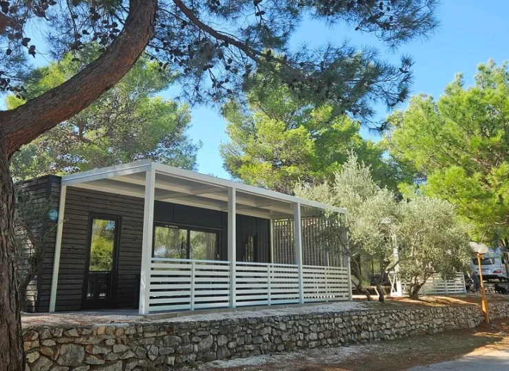 Wszystkie domki mają prywatne tarasy