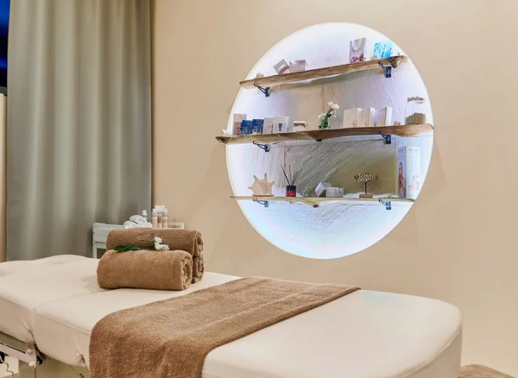 Strefa spa oferuje masaże i zabiegi pielęgnacyjne