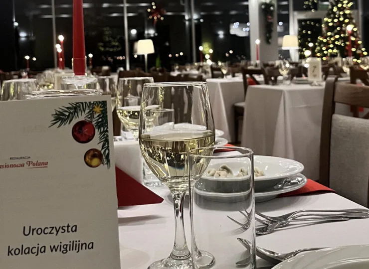 Podczas kolacji wigilijnej nie zabraknie tradycyjnych potraw