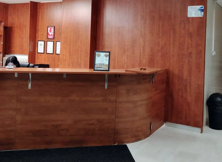 Doba hotelowa trwa tutaj od godziny 16:00 do 10:00