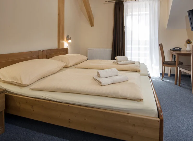 Pokój hotelowy jest nowoczesny i wygodny