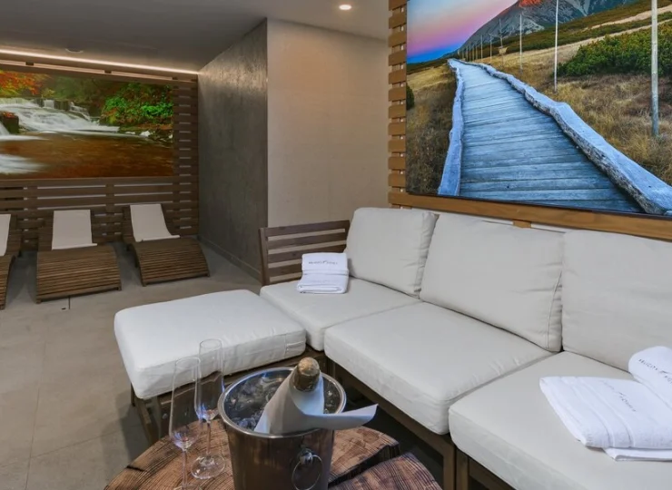 Do strefy wellness można zamówić szampana