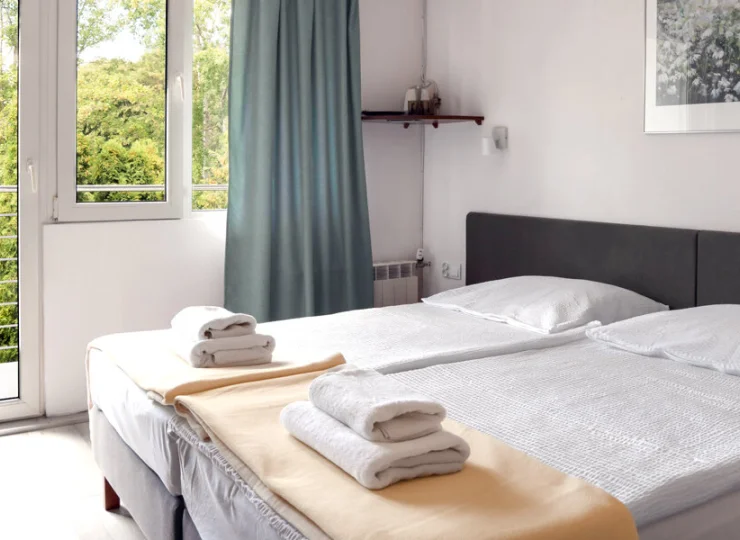 Obiekt oferuje łącznie 350 miejsc noclegowych