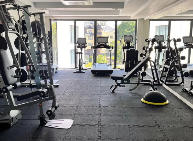 Dla aktywnych gości w hotelu przygotowano fitness room