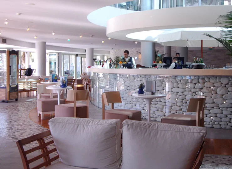 Oferta barów i restauracji jest bogata