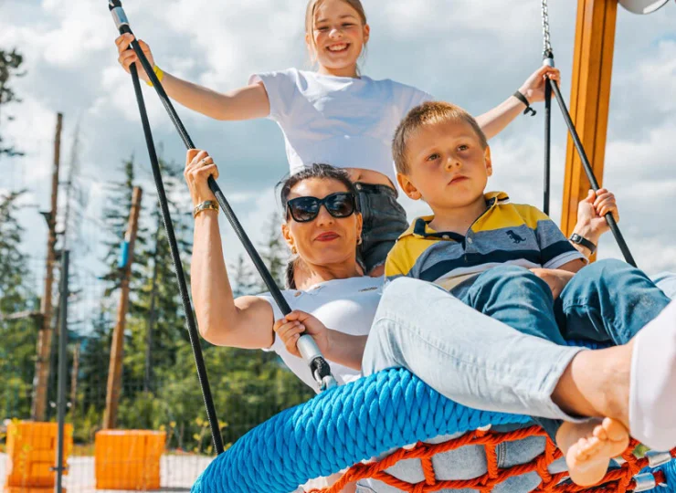 Przygotowano tutaj atrakcje wewnątrz resortu oraz na świeżym powietrzu
