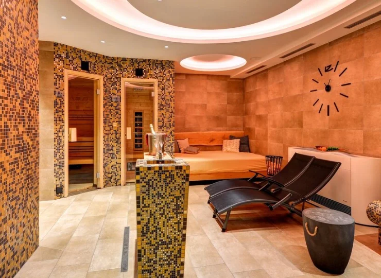 W strefie wellness są 3 sauny i strefa relaksu