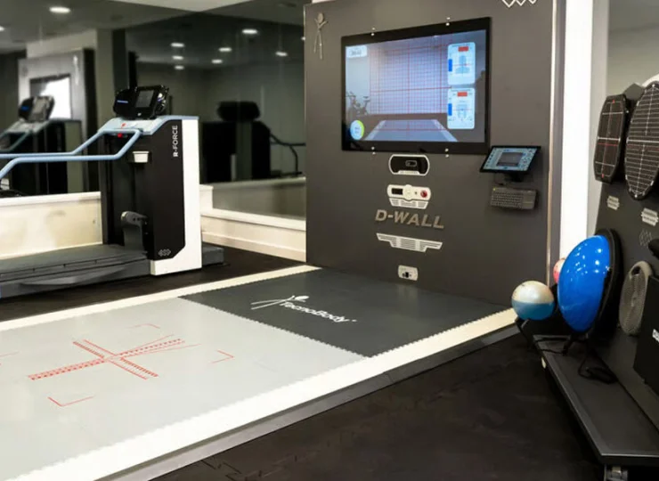 Podczas pobytu w hotelu można skorzystać z oferty zabiegów rehabilitacyjnych