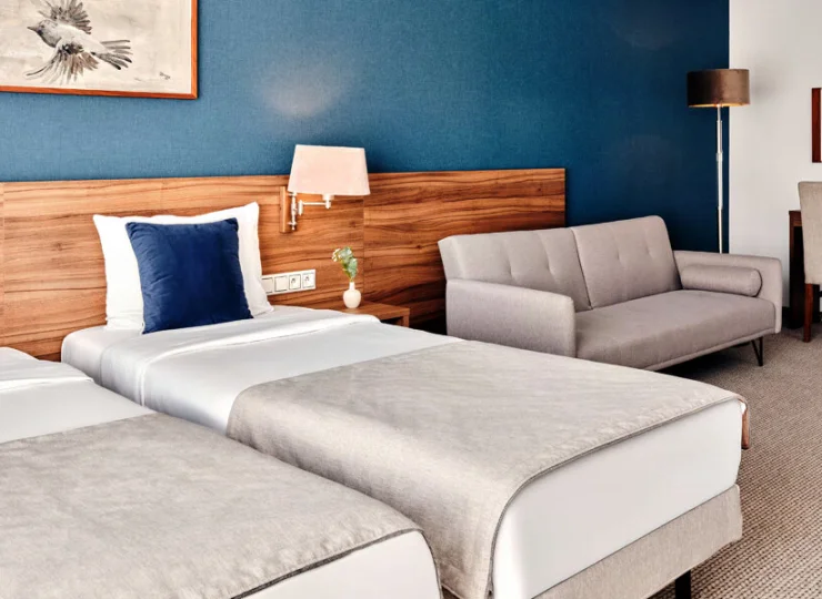 Pokoje z dostawką zwykle posiadają dodatkową kanapę