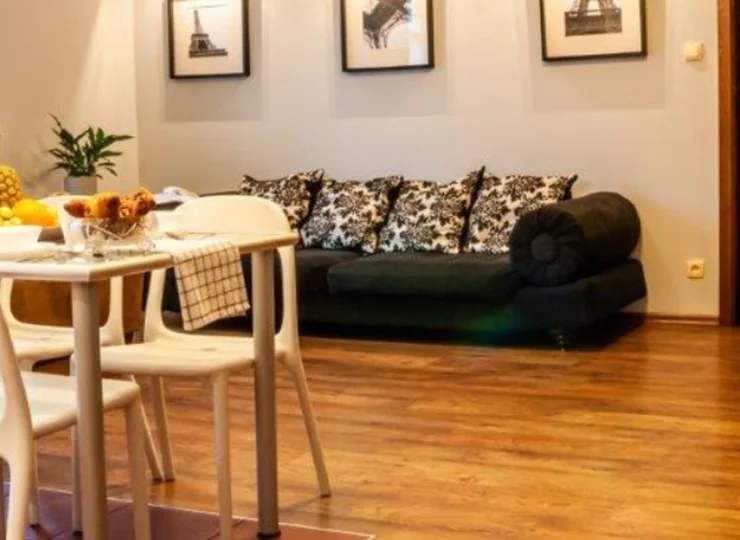 Apartament 2+2 Superior Fusion ma wygodny pokój dzienny
