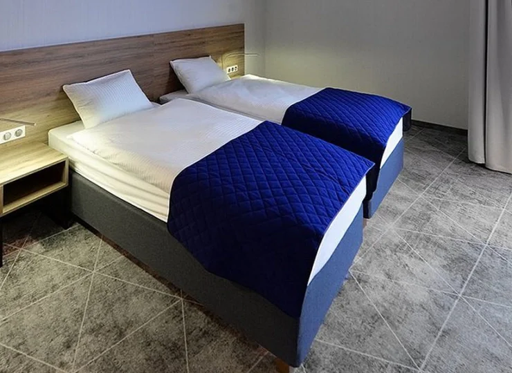 Hotel oferuje wygodne, klimatyzowane pokoje