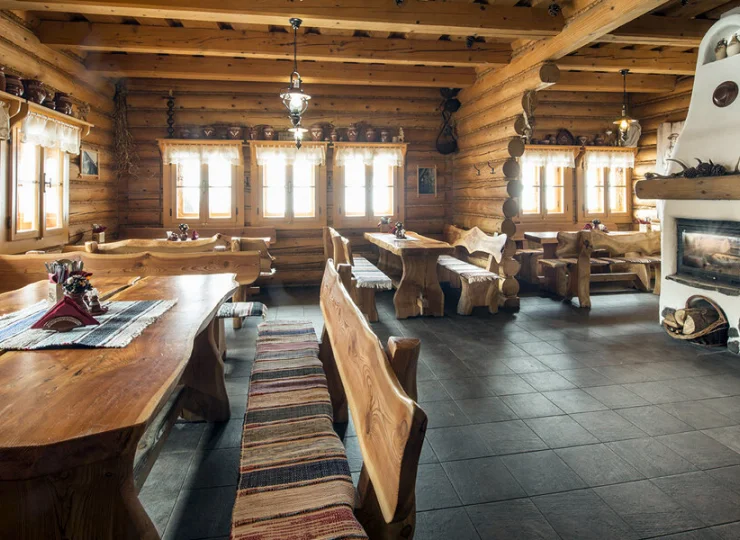 W kompleksie Ski Zabava znajdują się dwie restauracje