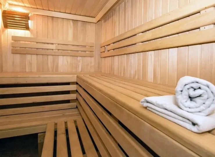 Rozluźnienie, relaks i oczyszczenie organizmu zapewnia sauna sucha