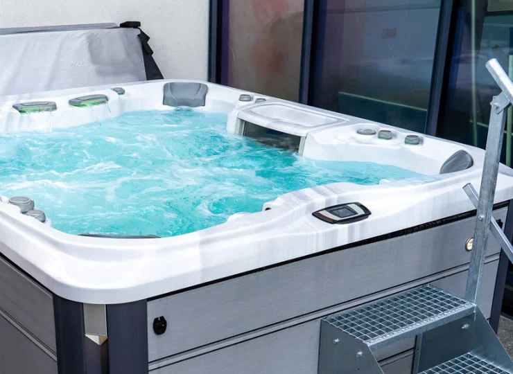 W strefie wellness jest także nowe jacuzzi