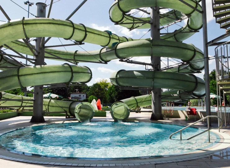 Portobello Wellness & Yacht Hotel zapewnia dostęp do aquaparku Aquasziget