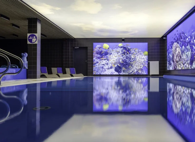 Holiday Park & Resort Rowy posiada dostępny przez cały rok basen wewnętrzny