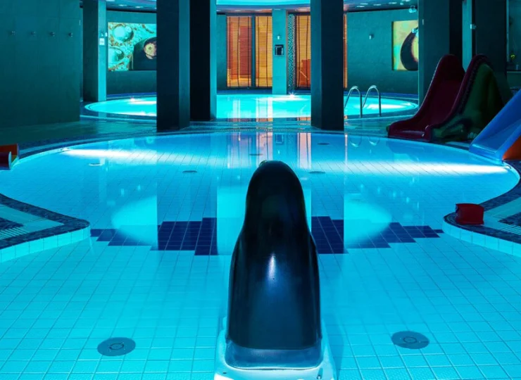 Jest tutaj także bezpieczny basen dla najmłodszych dzieci