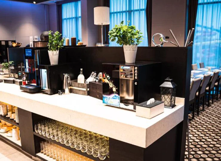 Jest także stanowisko z napojami