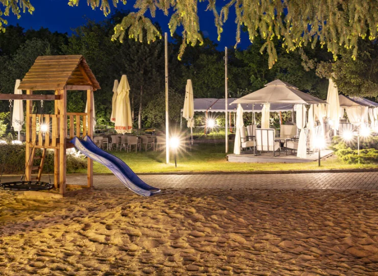 Dla dzieci przygotowano plac zabaw