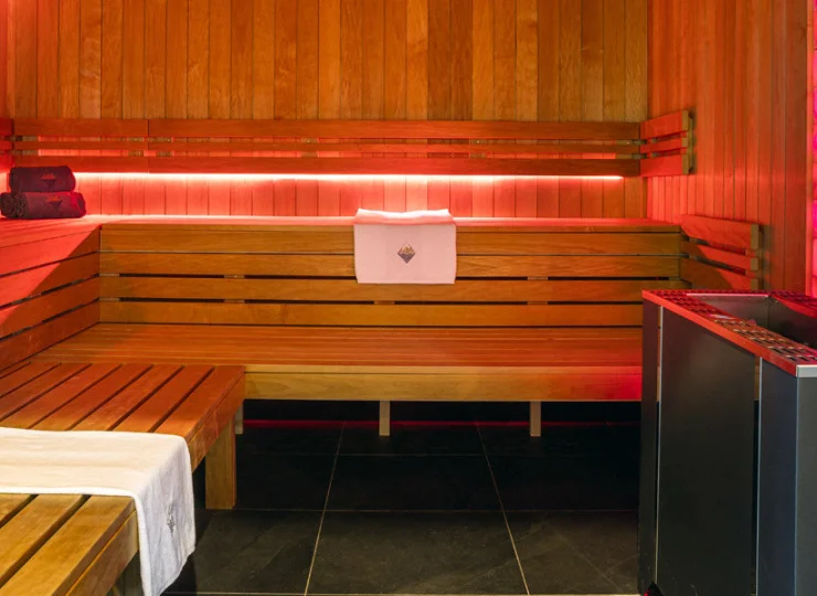 Goście mogą korzystać z sauny w strefie wellness