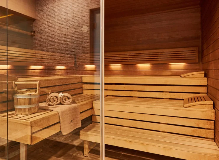 W strefie wellness oprócz basenu jest strefa saun