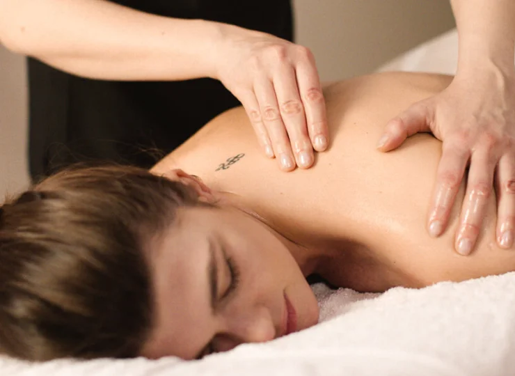 W strefie spa można wykupić masaże oraz zabiegi na twarz i ciało