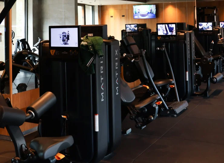 Aktywni goście mogą skorzystać z przestrzeni fitness