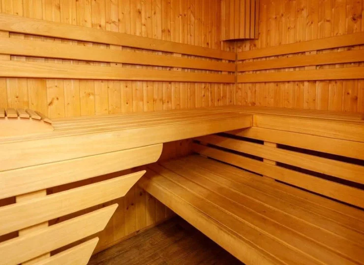 Na terenie obiektu znajduje się sauna (dodatkowo płatna)