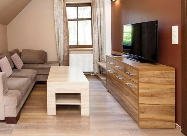 W apartamencie 2 osoby mogą spać na rozkładanej sofie