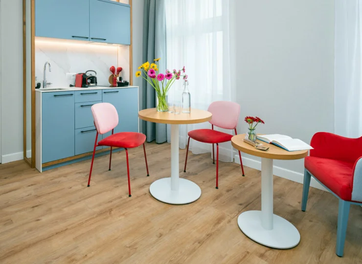 Deluxe Junior Suite to wygodny apartament z kameralnym aneksem kuchennym