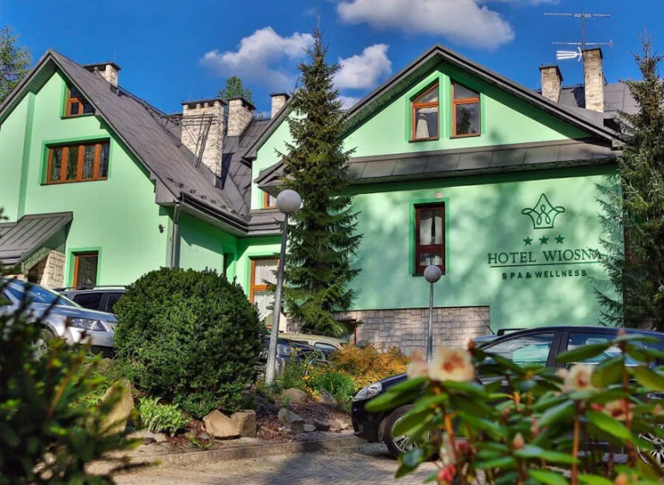 Hotel Wiosna Wellness & SPA jest położony w uzdrowisku Rabka-Zdrój