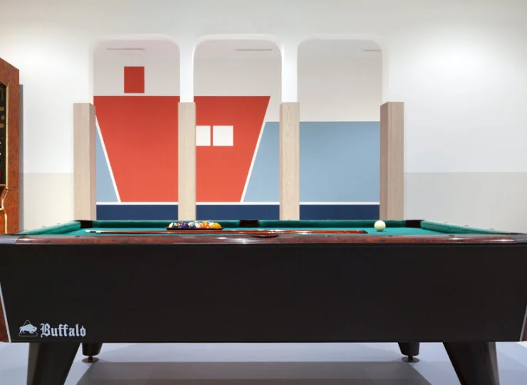 Stół do bilarda w hotelu