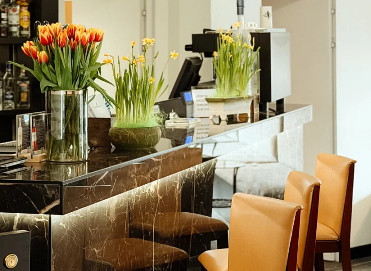 To przyjemne miejsce z szerokim wyborem trunków