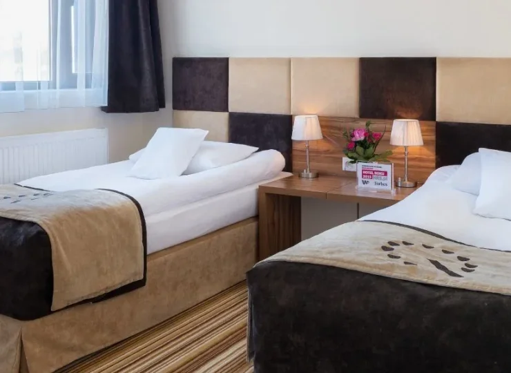 Do dyspozycji gości zostały oddane komfortowe pokoje