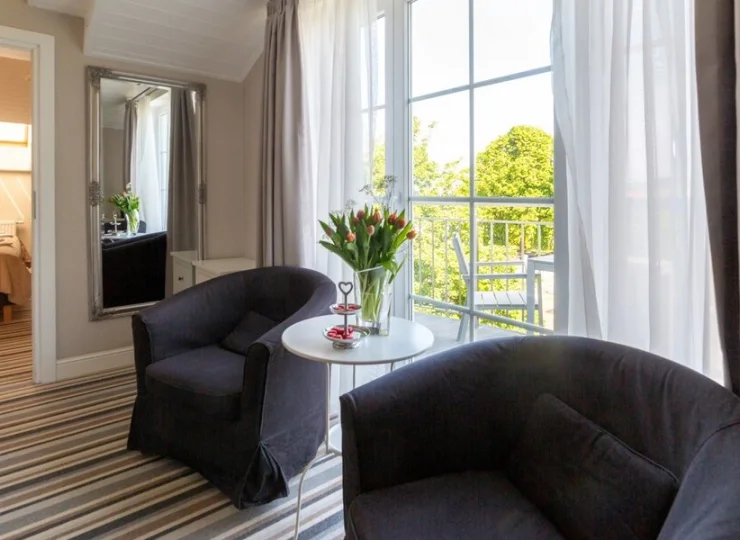 Ten apartament ma 2 sypialnie, każdą z podwójnym łóżkiem