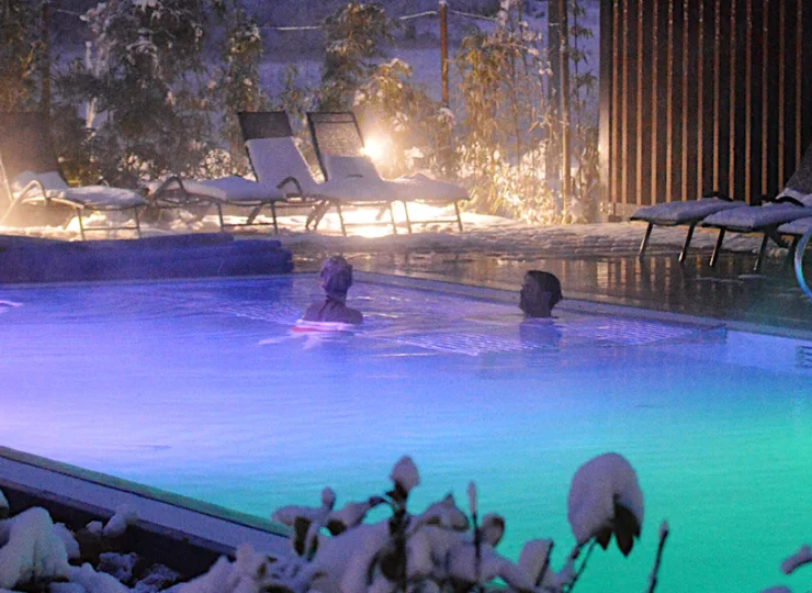 Są także całoroczne baseny termalne na zewnątrz