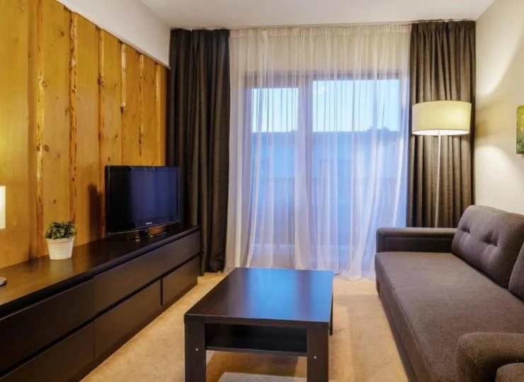 Osobną sypialnię i salon mają też apartamenty