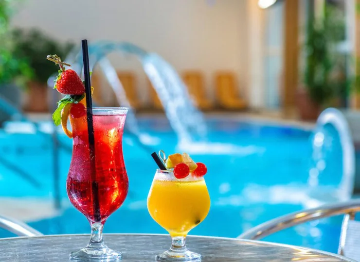 W strefie wellness można korzystać z drink baru