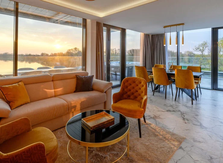 Apartamenty mają zjawiskowe panoramiczne okna
