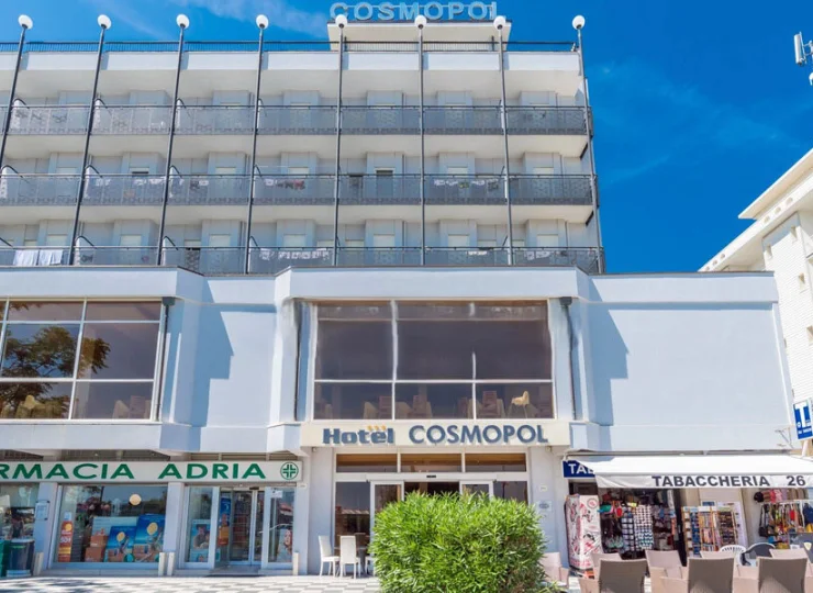 3* hotel położony nad samym morzem we włoskiej miejscowości Cesenatico