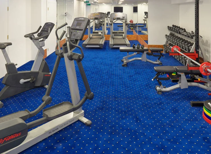 Dla gości przygotowano salę fitness