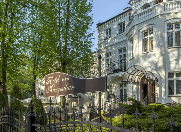 Hotel Maxymilian znajduje się w eleganckim budynku