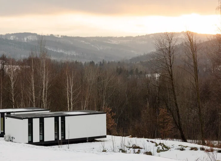 Domki Aspen Prime House to niezależne budynki