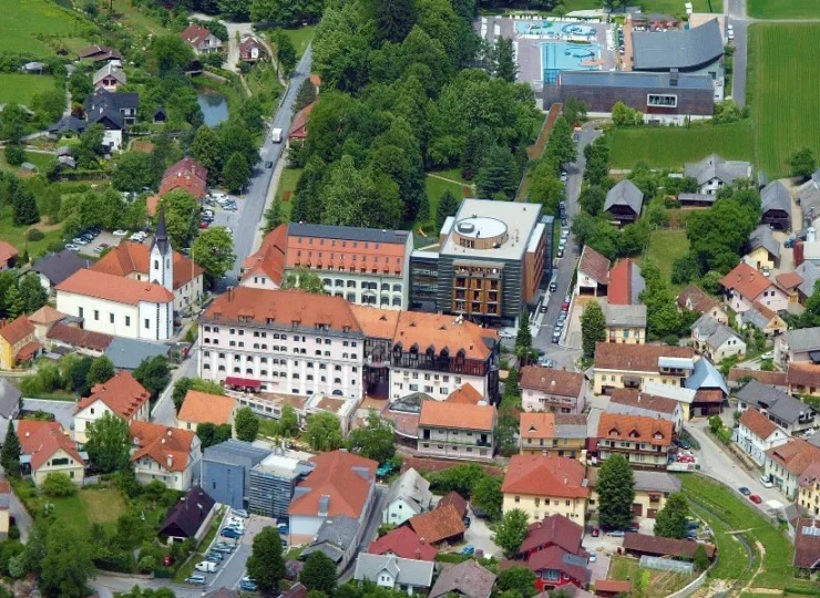 Malownicza okolica i bujność przyrody to największe atuty tej miejscowości