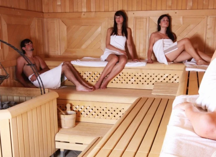 Świat Sauny składa się m.in. z biosauny, sauny fińskiej, parowej...