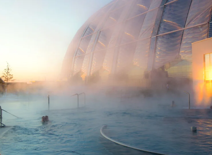 Tropical Islands to wielki całoroczny aquapark z ogromem atrakcji