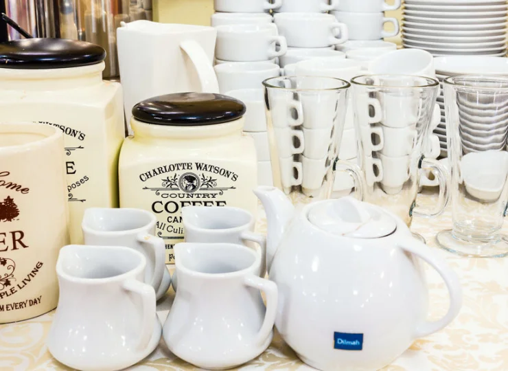 Można tu sobie zaparzyć herbatę lub kawę