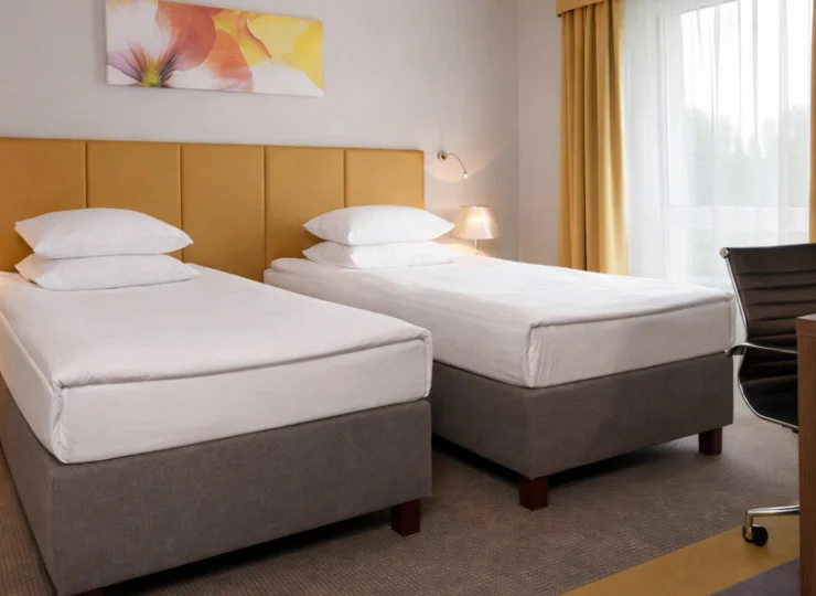 Do dyspozycji gości oddane zostały komfortowe pokoje